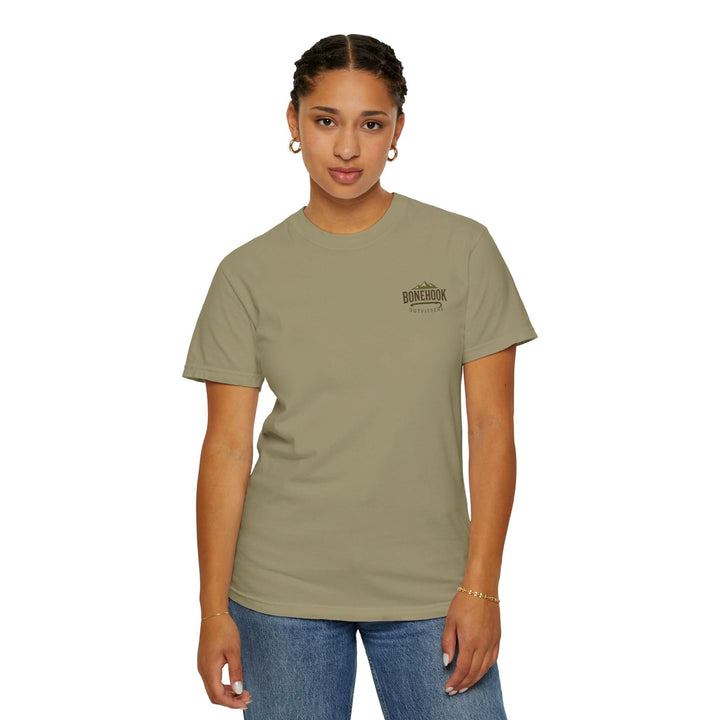 Chase Tail Tee – Bonehook Redfish Sunset Fishing Shirt