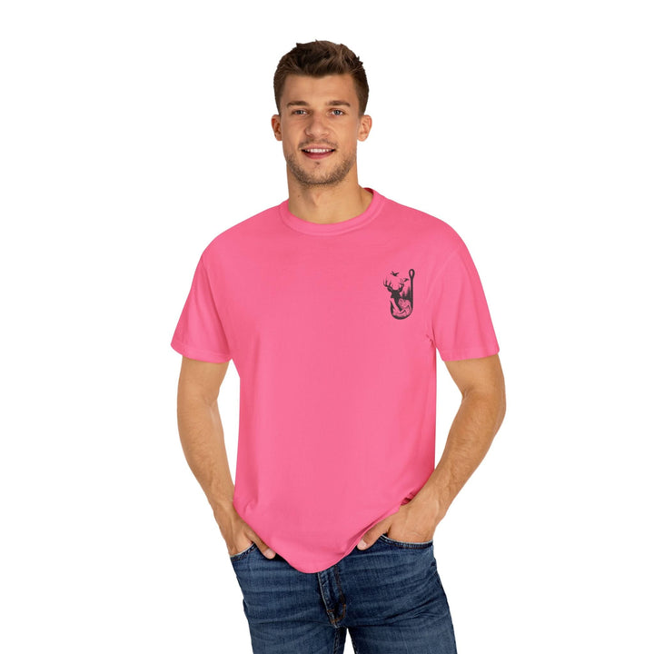 Bonehook Unisex Fishing Tee – Outdoor Lifestyle Shirt for Anglers & Nature Lovers
