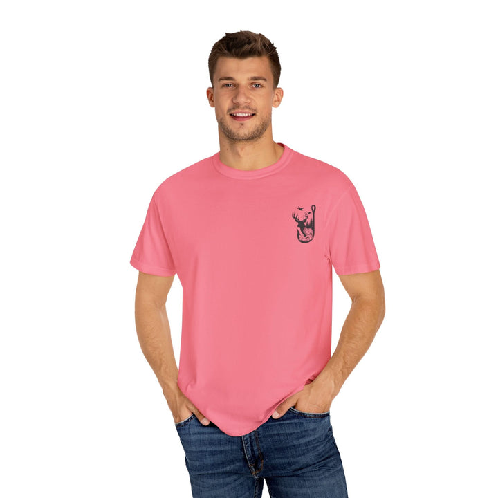 Bonehook Unisex Fishing Tee – Outdoor Lifestyle Shirt for Anglers & Nature Lovers