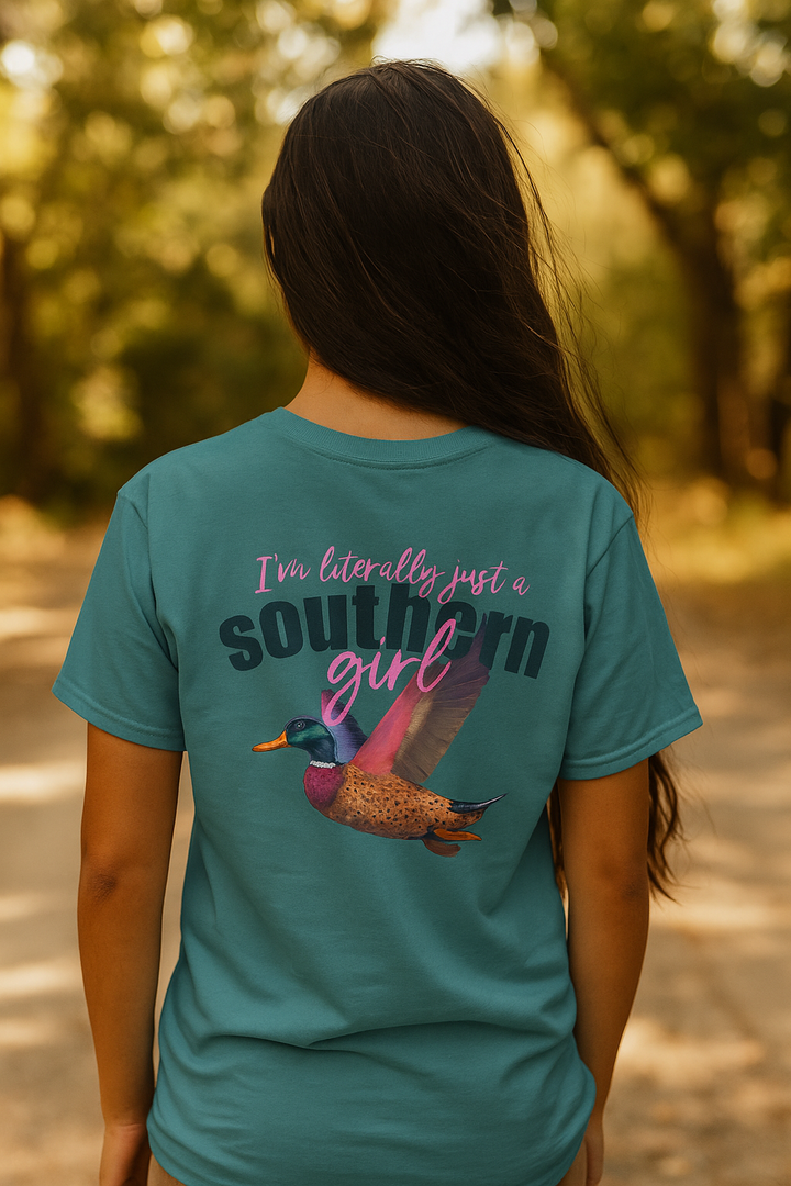Southern Girl Duck Graphic T-Shirt, Unisex Tee for Casual Wear, Southern Pride Gift, Birthday Gift for Her, Nature Lover Apparel